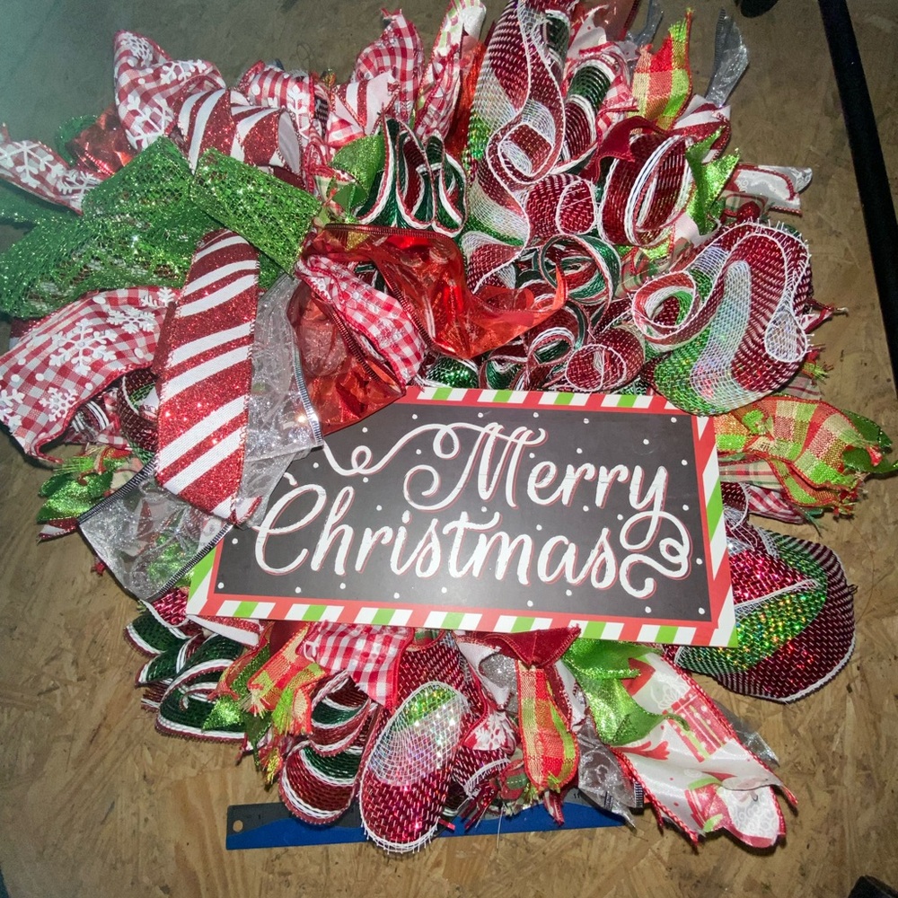 Festive Merry Christmas Wreath with Red and Green Accents